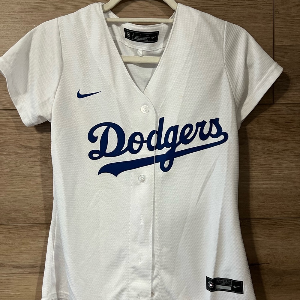 Women’s White Dodgers Baseball Jersey